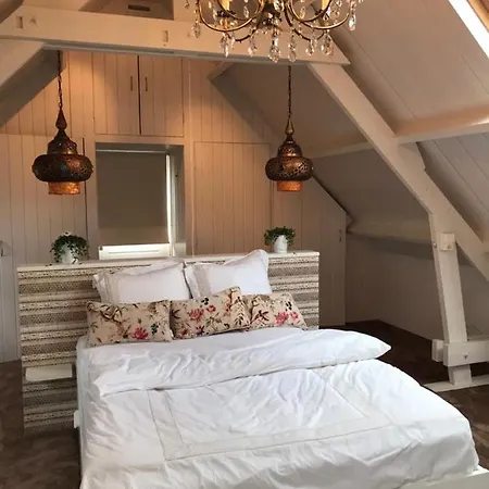 Villa Twisk Apartman *